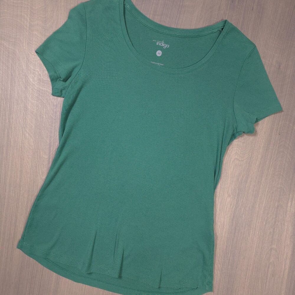 Indigo, Women's Green Medium Shirt